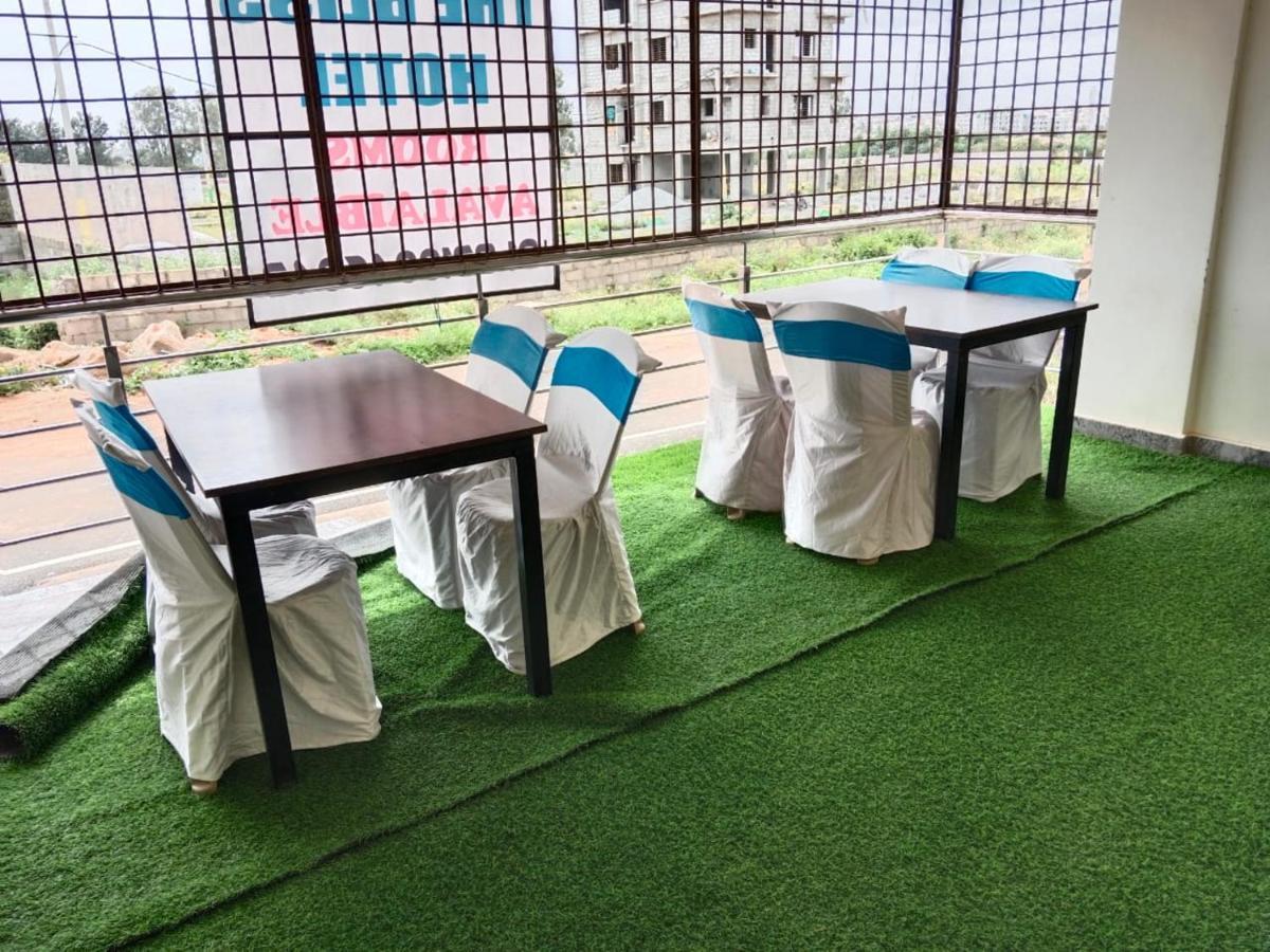 The Bliss Inn Bangalore Eksteriør billede
